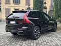 Volvo XC60 B4 (d) AWD automatico Plus Dark Nero - thumbnail 3
