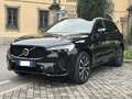 Volvo XC60 B4 (d) AWD automatico Plus Dark Nero - thumbnail 1