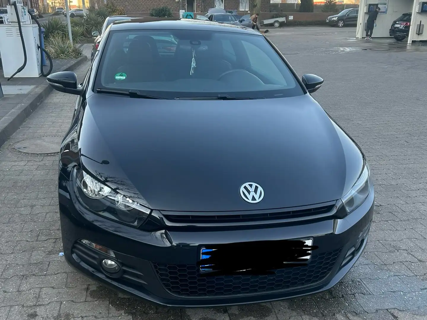 Volkswagen Scirocco 1.4 TSI 118 kW Schwarz - 1