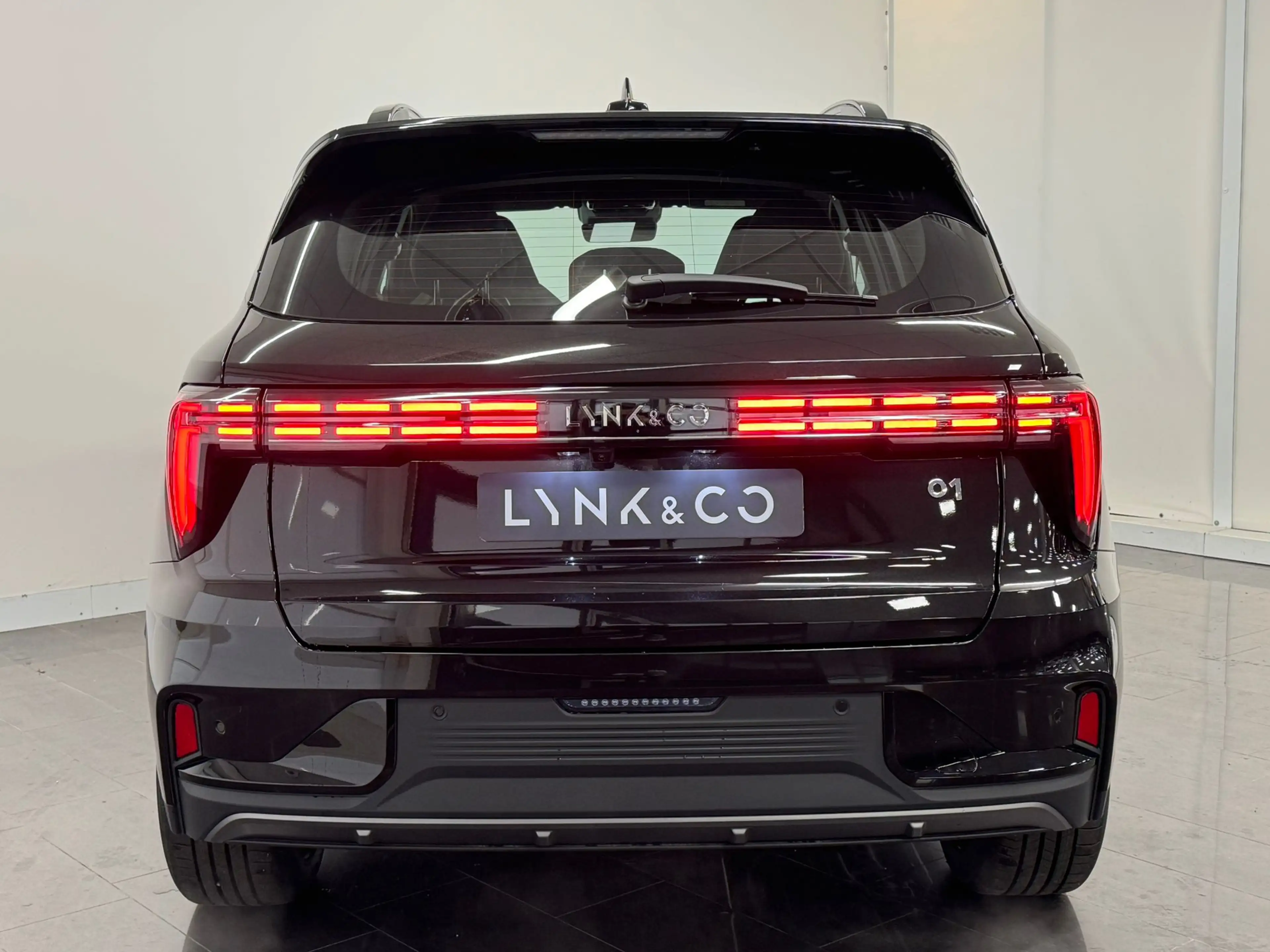 Lynk & Co 01 1.5 Core | Achteruitrijcamera | Apple Carplay/Andr — photo 36