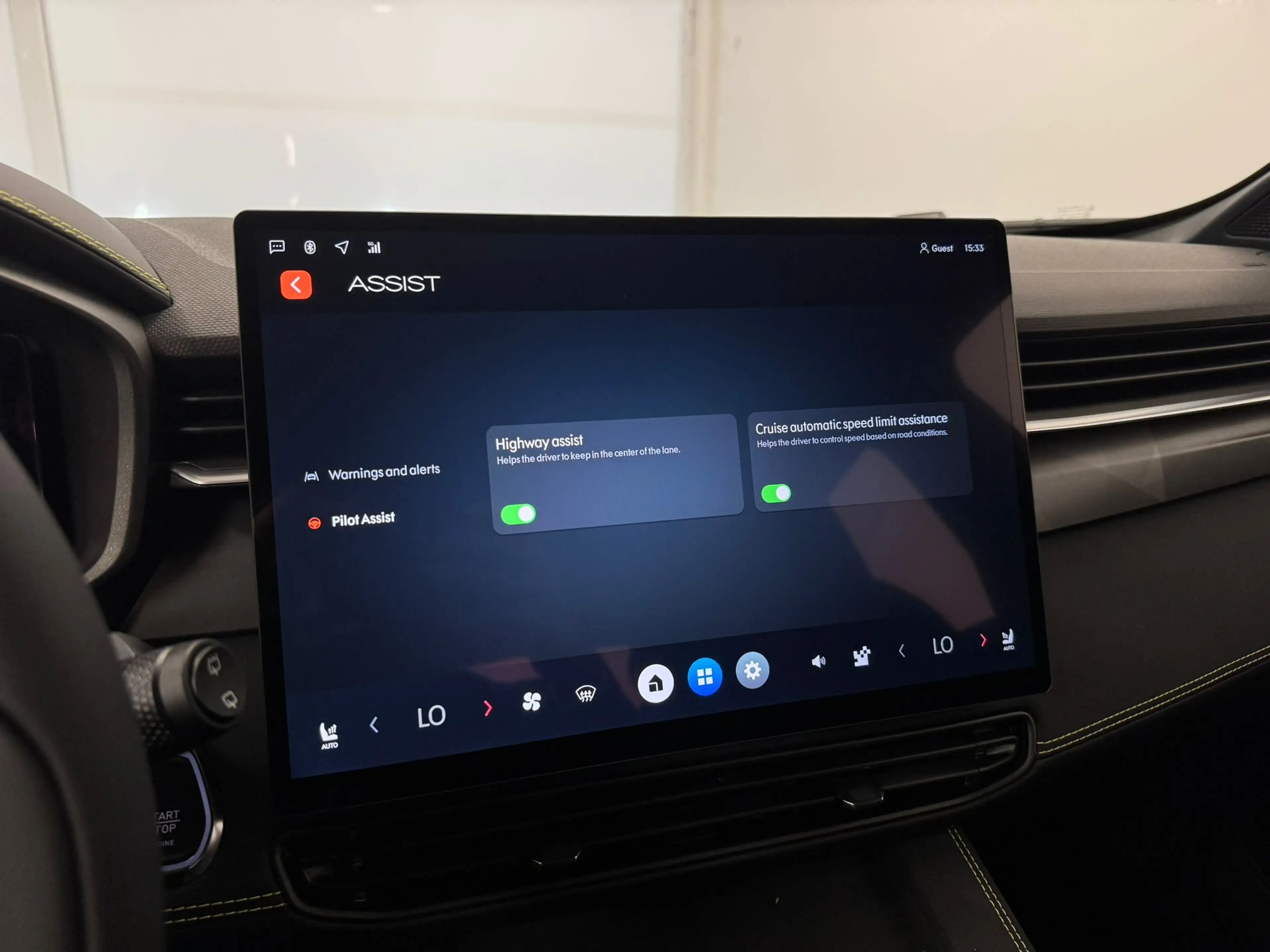 Lynk & Co 01 1.5 Core | Achteruitrijcamera | Apple Carplay/Andr — photo 29