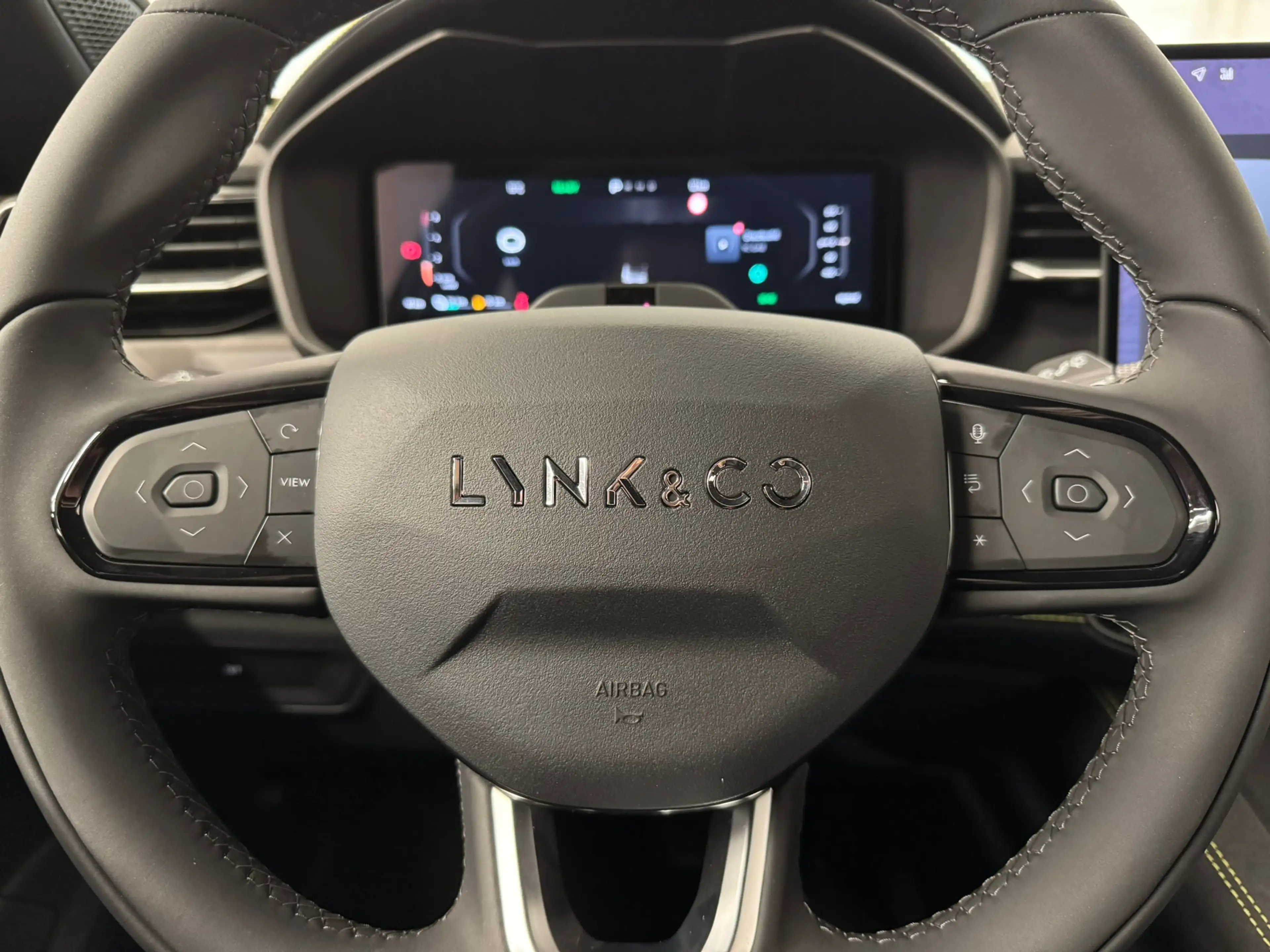 Lynk & Co 01 1.5 Core | Achteruitrijcamera | Apple Carplay/Andr — photo 21