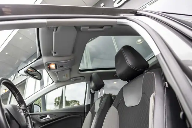 Opel Grandland X view 13