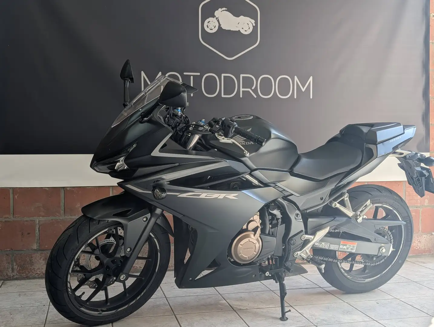 Honda CBR 500 R Noir - 1