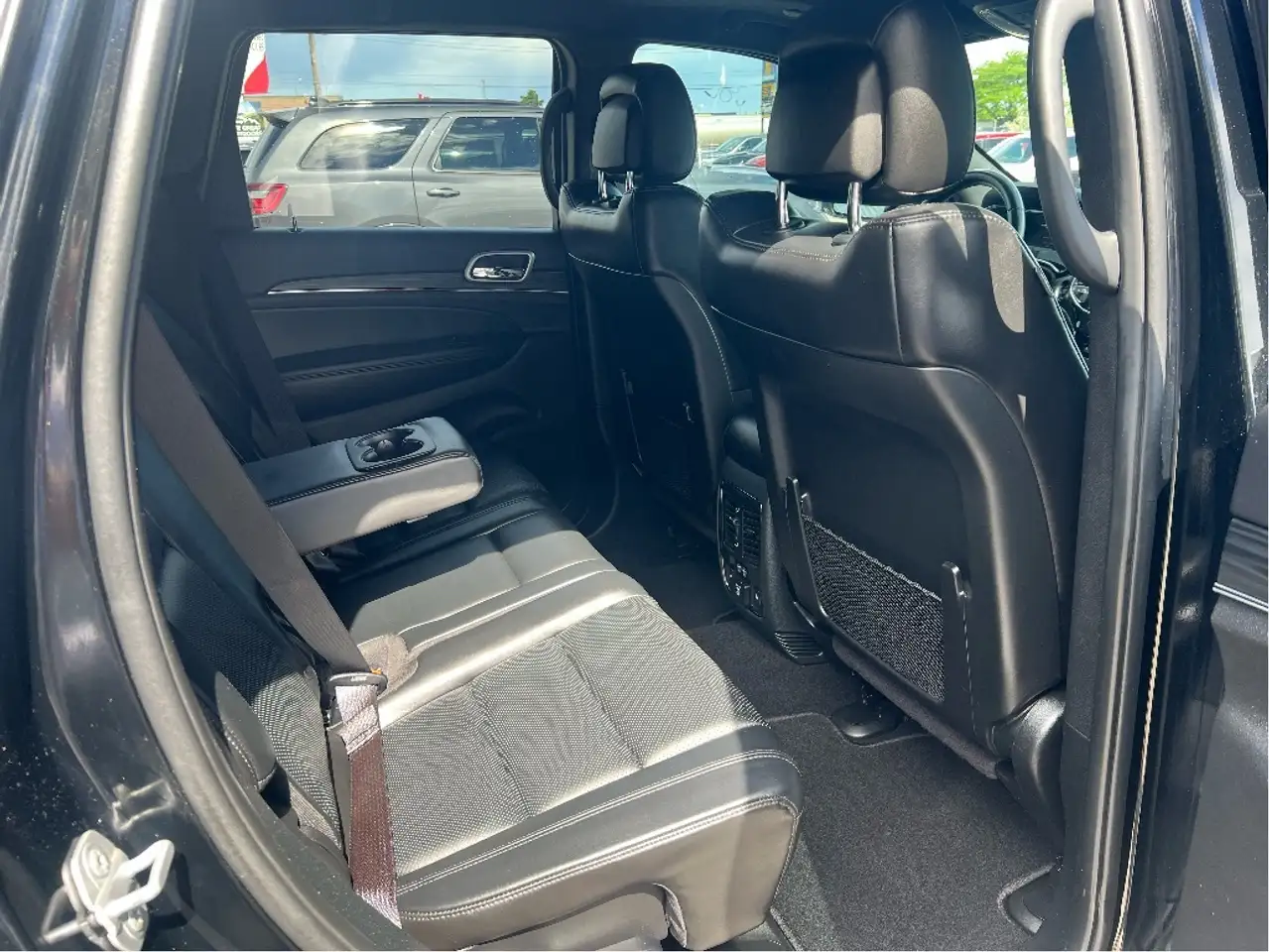 Jeep Grand Cherokee photo Jeep Grand Cherokee