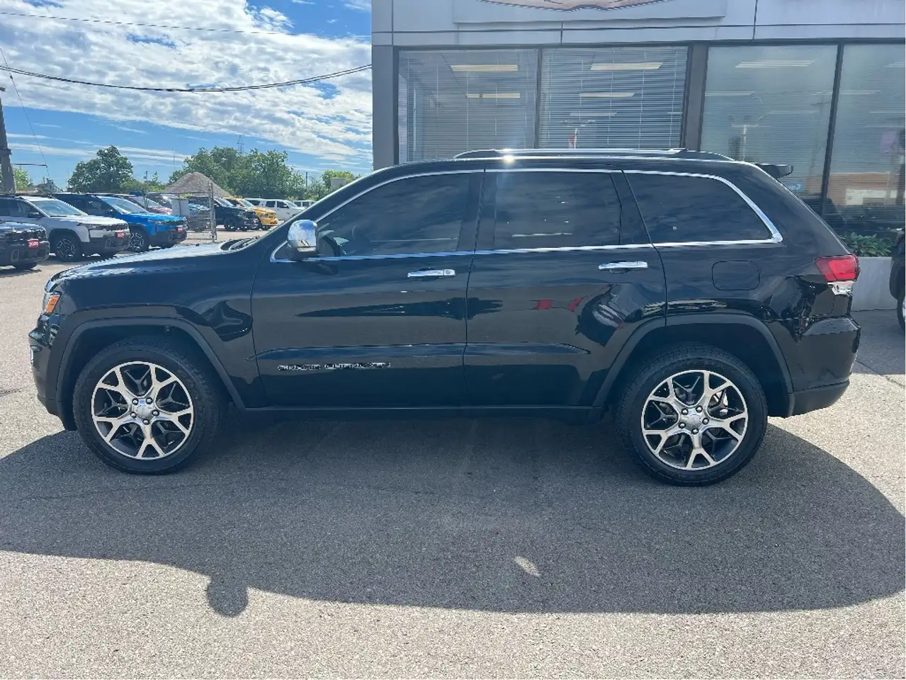 Jeep Grand Cherokee photo Jeep Grand Cherokee
