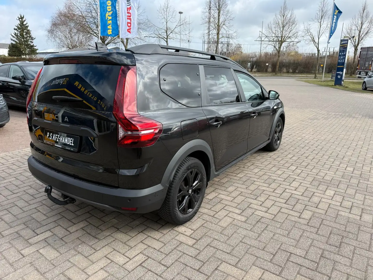 Dacia Jogger Extreme+, HU/Service neu AHK 7-Sitzer Schwarz - 2