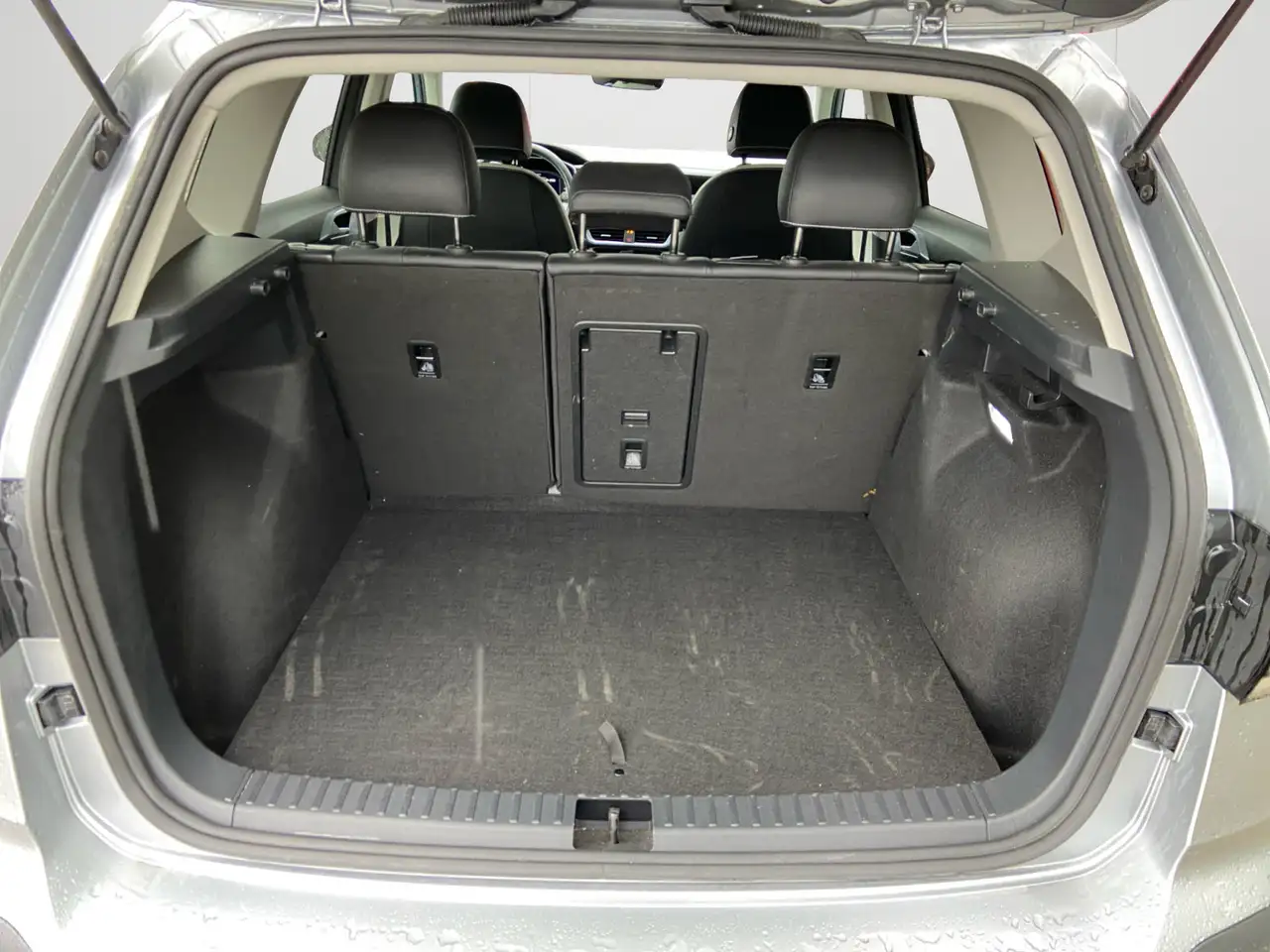 Volkswagen Taos снимка Volkswagen Taos