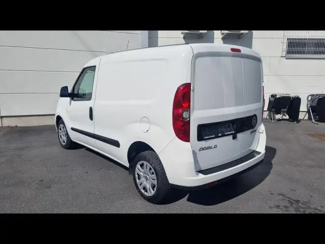 Fiat Doblo view 7