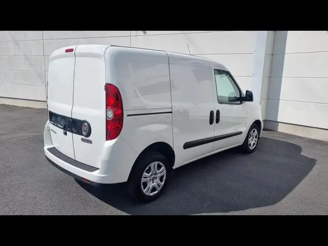 Fiat Doblo view 5