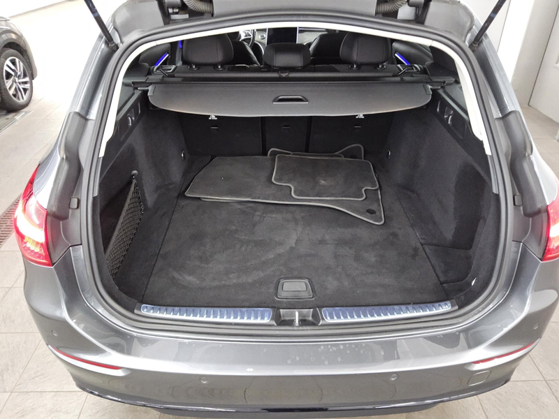 Mercedes-Benz C 220 T d Avantgarde Night T-Leder Navi LED Shz — photo 12