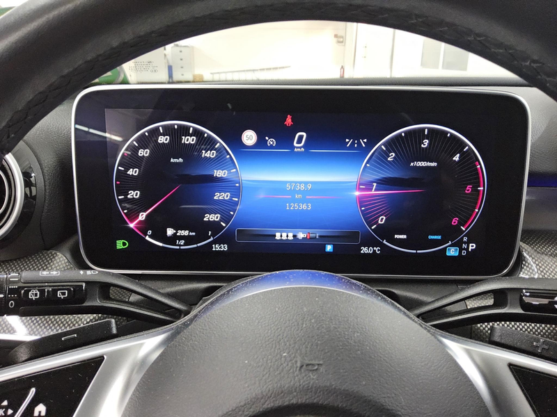 Mercedes-Benz C 220 T d Avantgarde Night T-Leder Navi LED Shz — photo 8