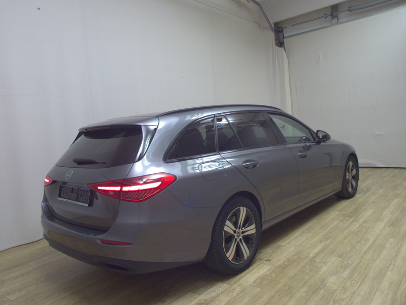 Mercedes-Benz C 220 T d Avantgarde Night T-Leder Navi LED Shz — photo 4