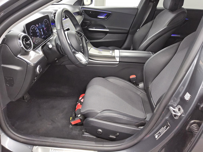 Mercedes-Benz C 220 T d Avantgarde Night T-Leder Navi LED Shz — photo 9