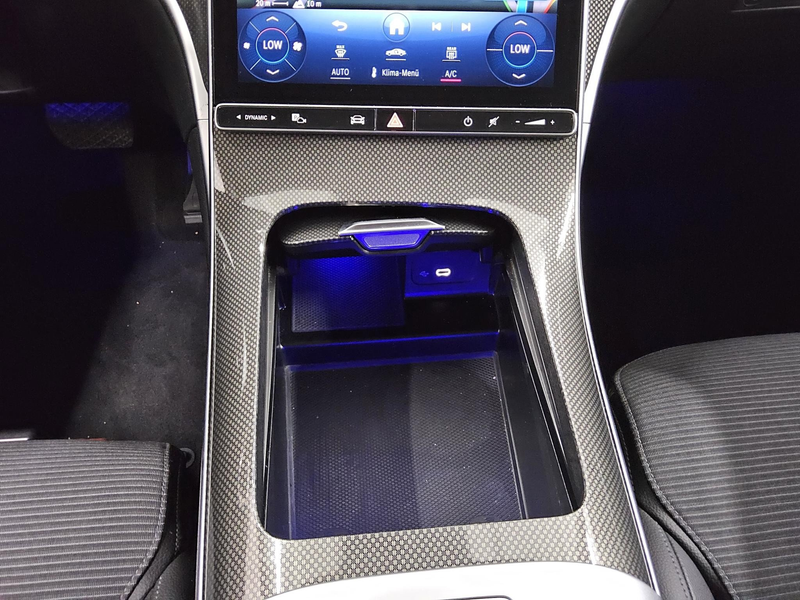 Mercedes-Benz C 220 T d Avantgarde Night T-Leder Navi LED Shz — photo 6