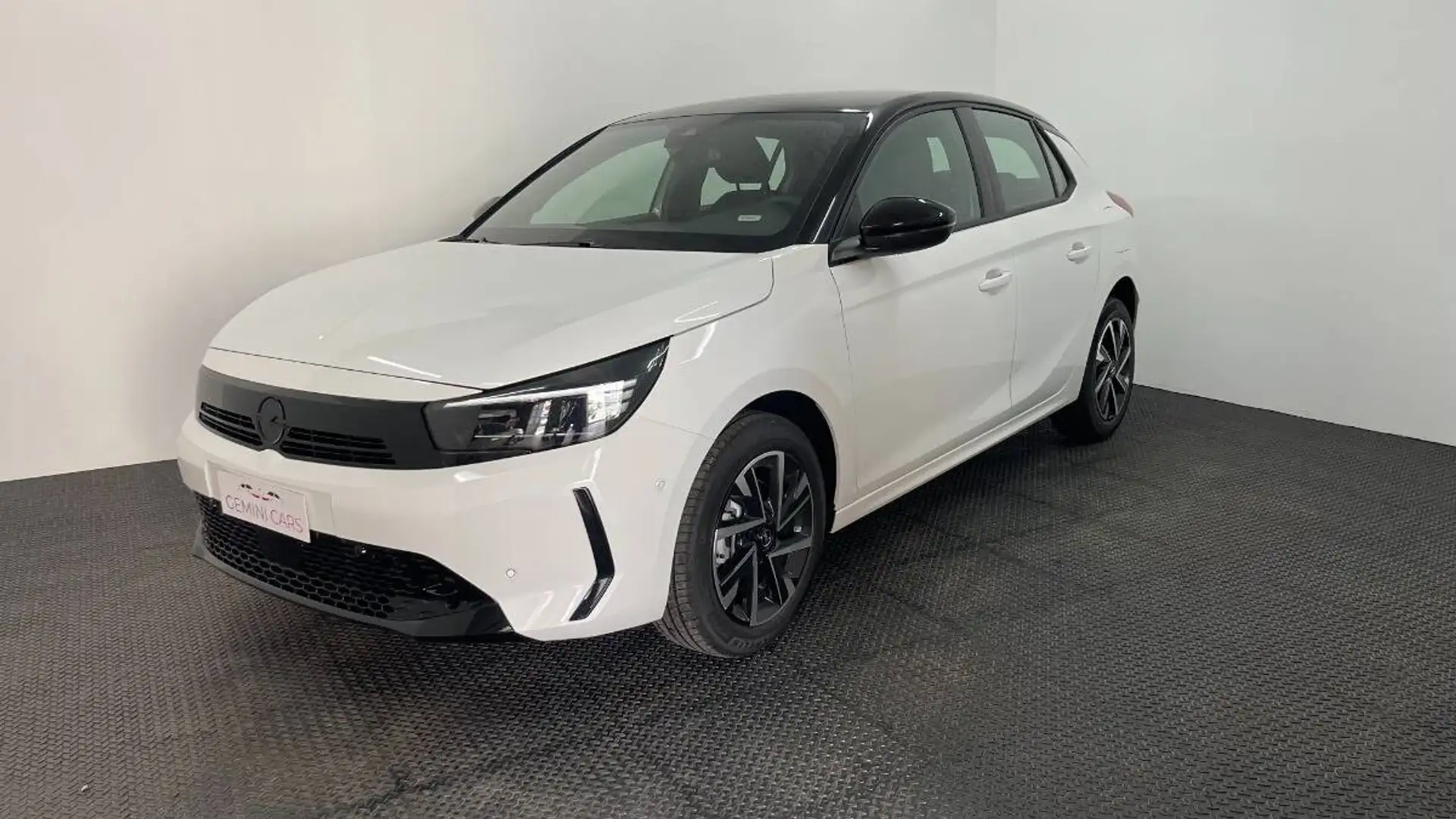 Opel Corsa 1.2 GS s&s 100cv Blanc - 1