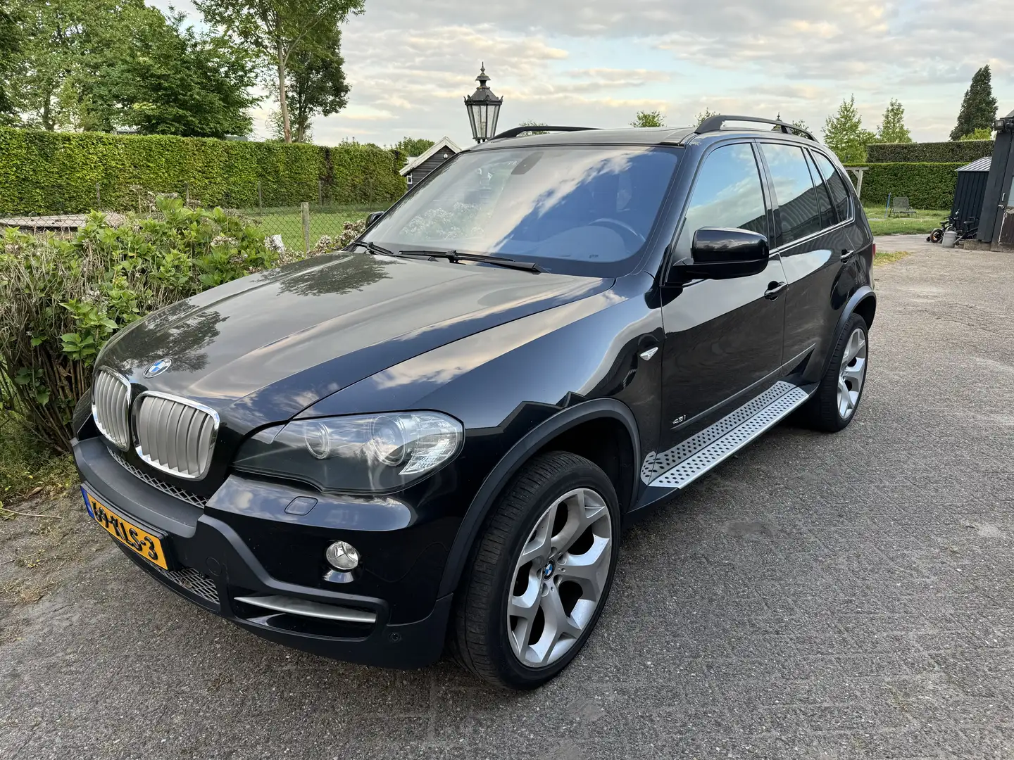BMW X5 xDrive 4.8i AUT | nwe apk | zwart | 7-zits | young Zwart - 1