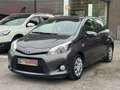 Toyota Yaris Toyota Yaris Hybrid 1.5 VVT-i Grijs - thumbnail 2