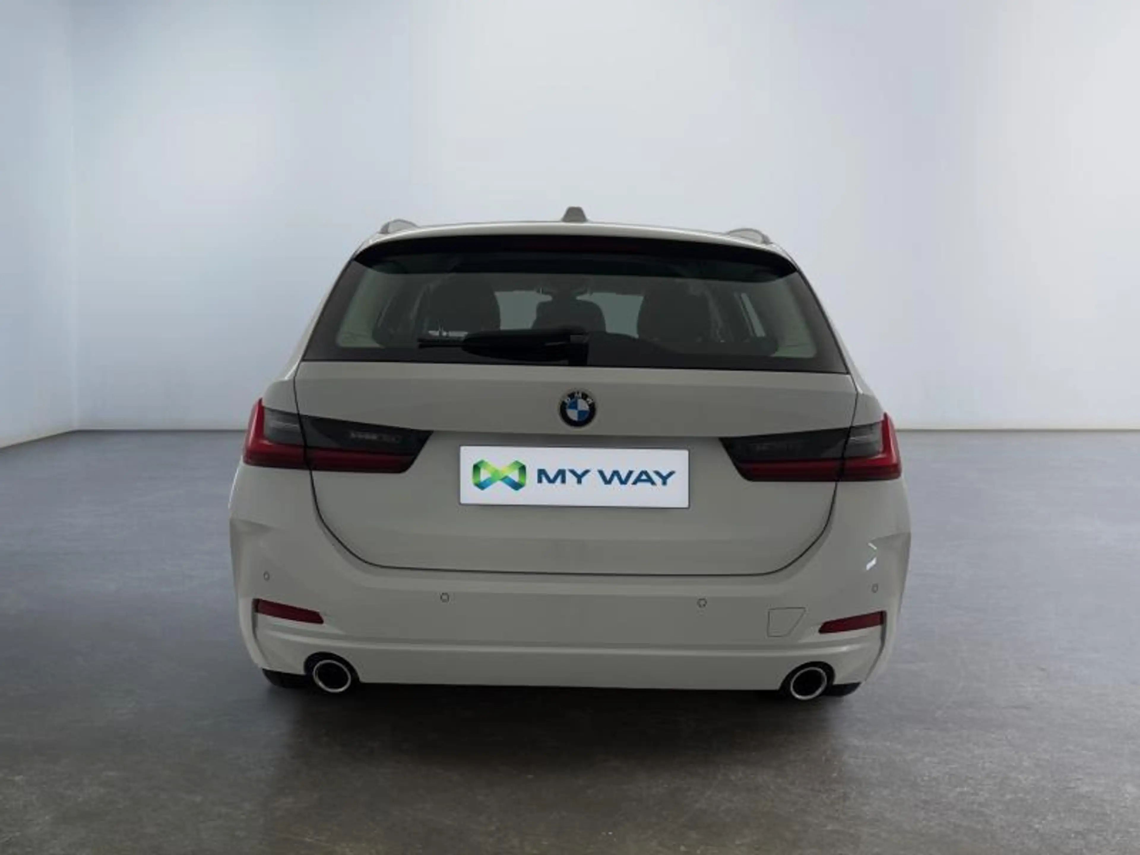BMW 316 Boite auto*GPS*Capteurs Av/Ar*Carplay*Clim auto — photo 8