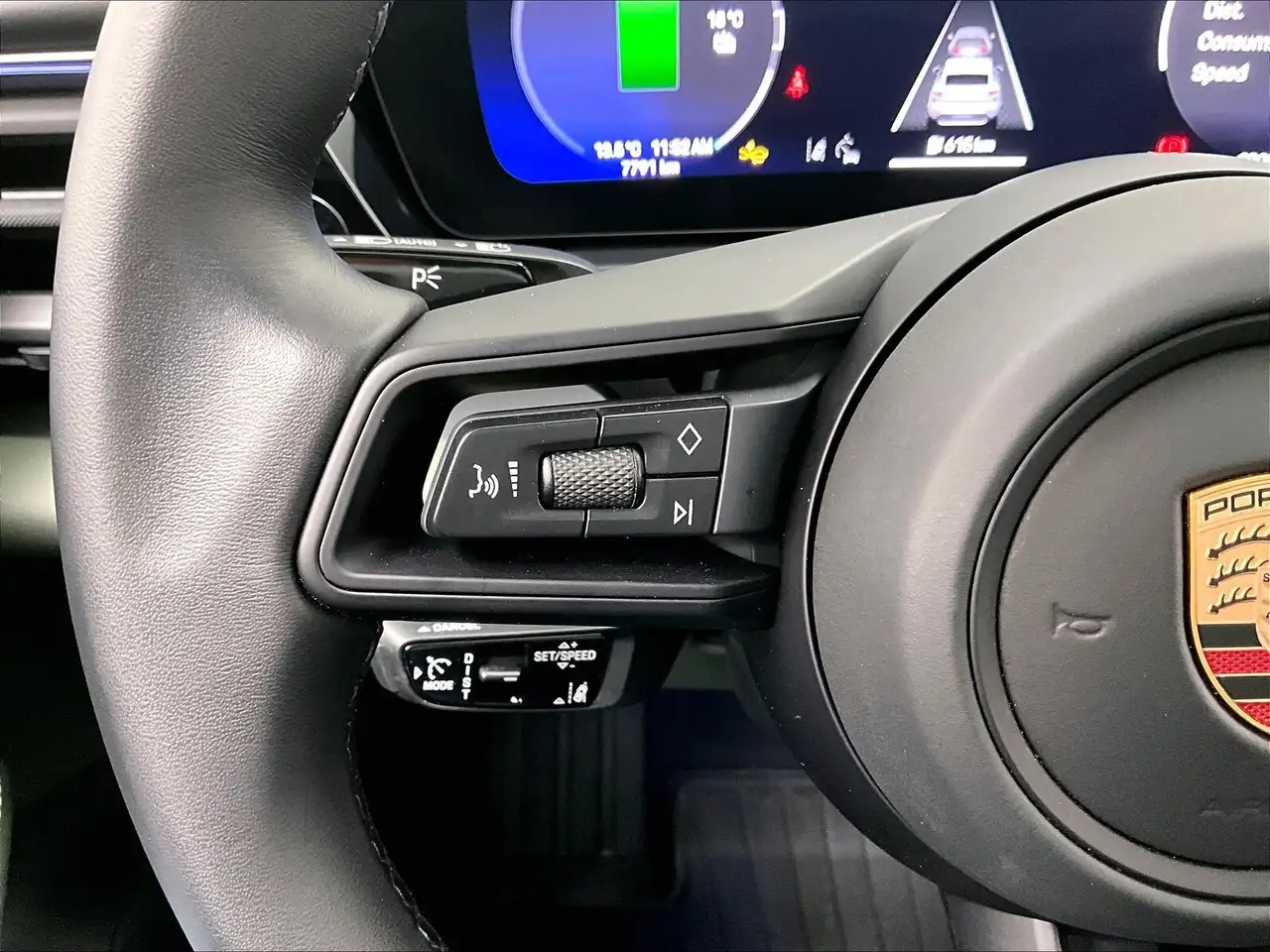 Porsche Macan снимка Porsche Macan