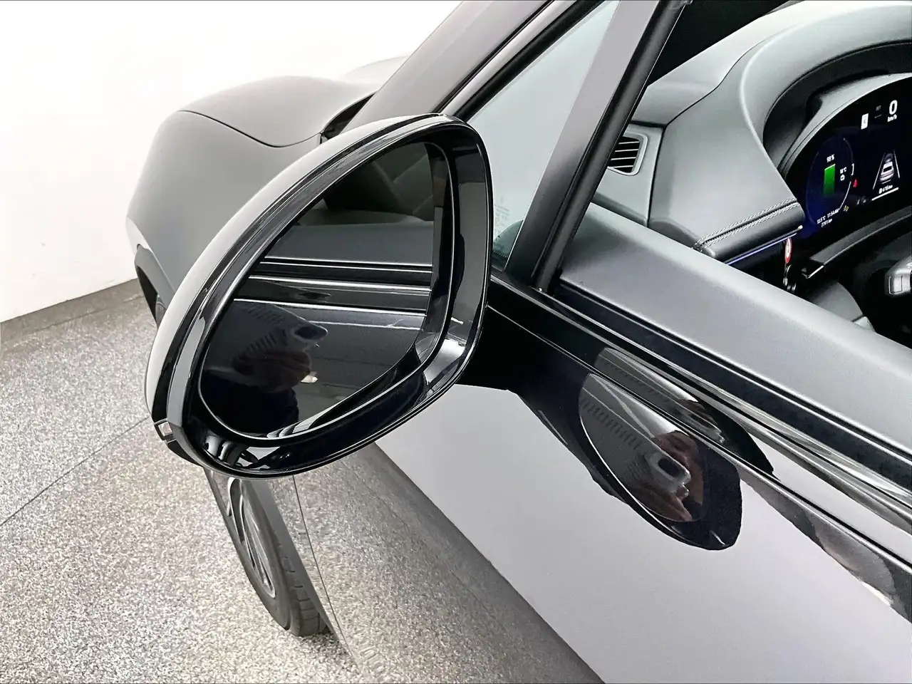 Porsche Macan снимка Porsche Macan