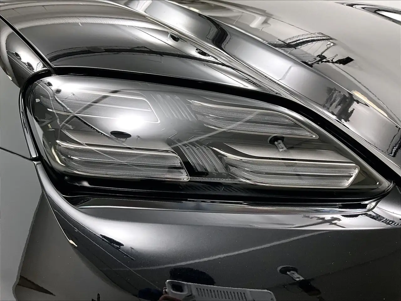 Porsche Macan снимка Porsche Macan