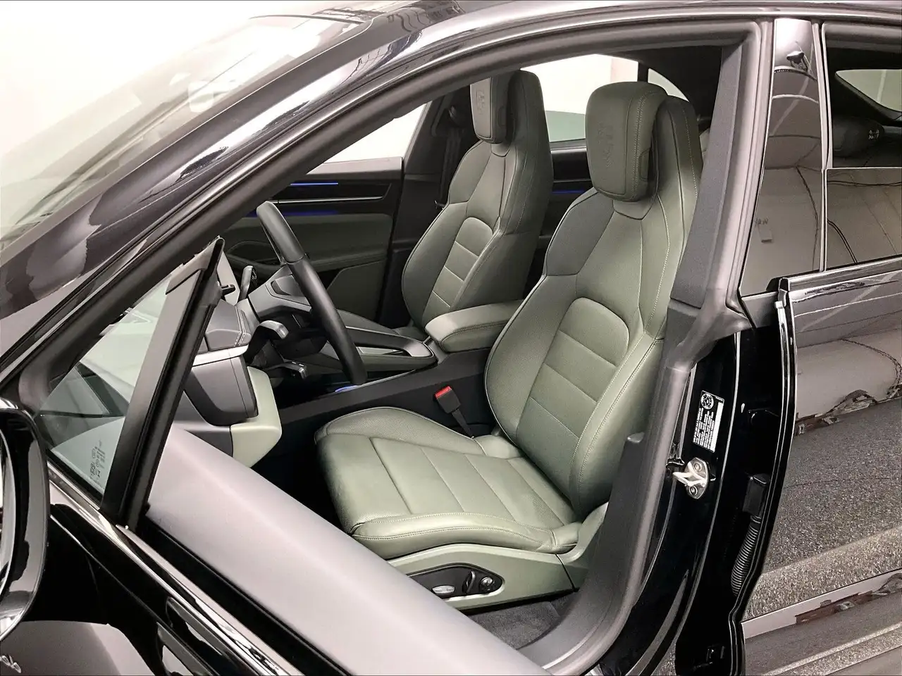 Porsche Macan снимка Porsche Macan
