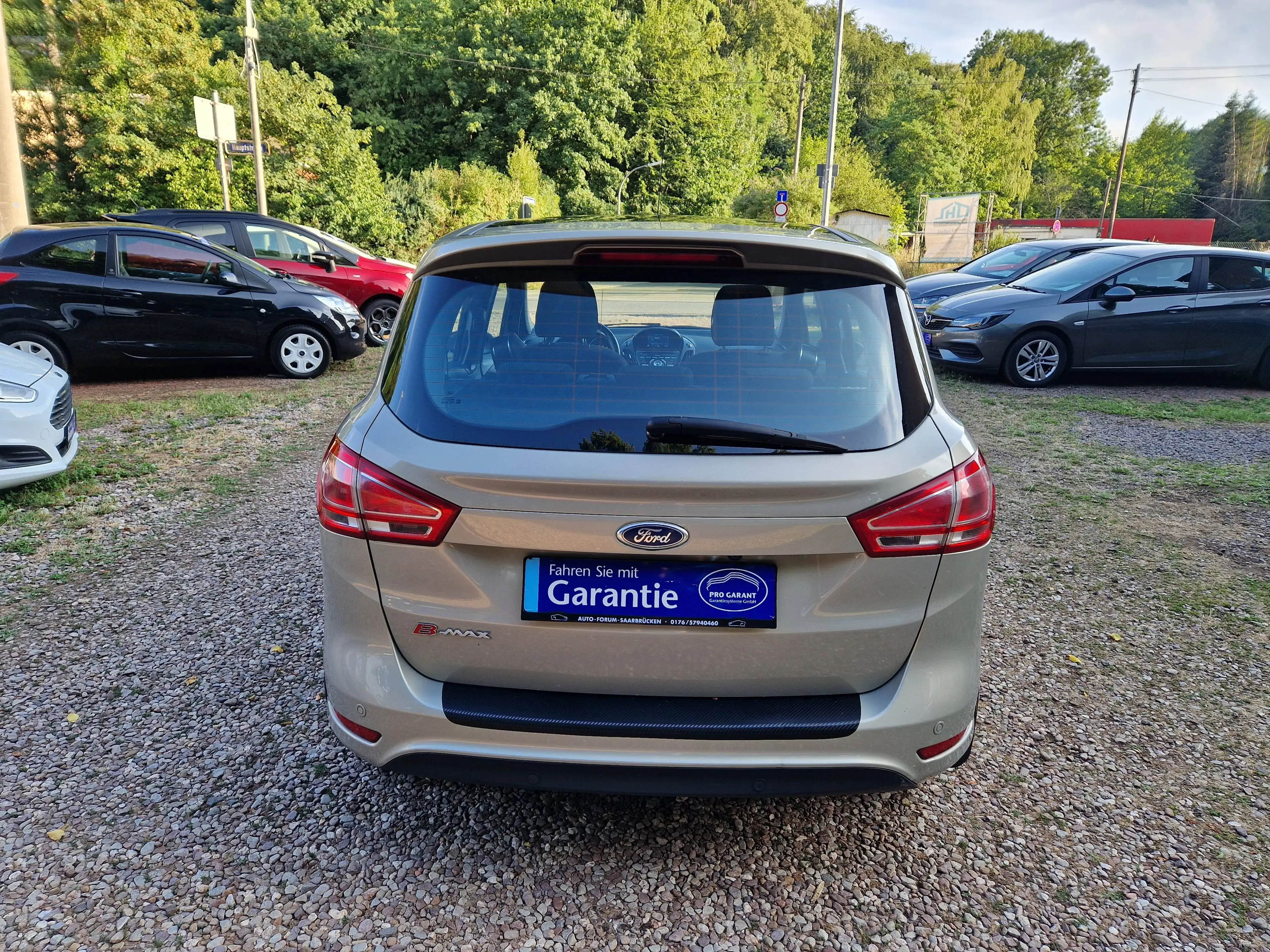 Ford B-Max AUTOMATIK 93Tkm Pano Kamera Navi LED Tempo Sitzhzg — photo 6