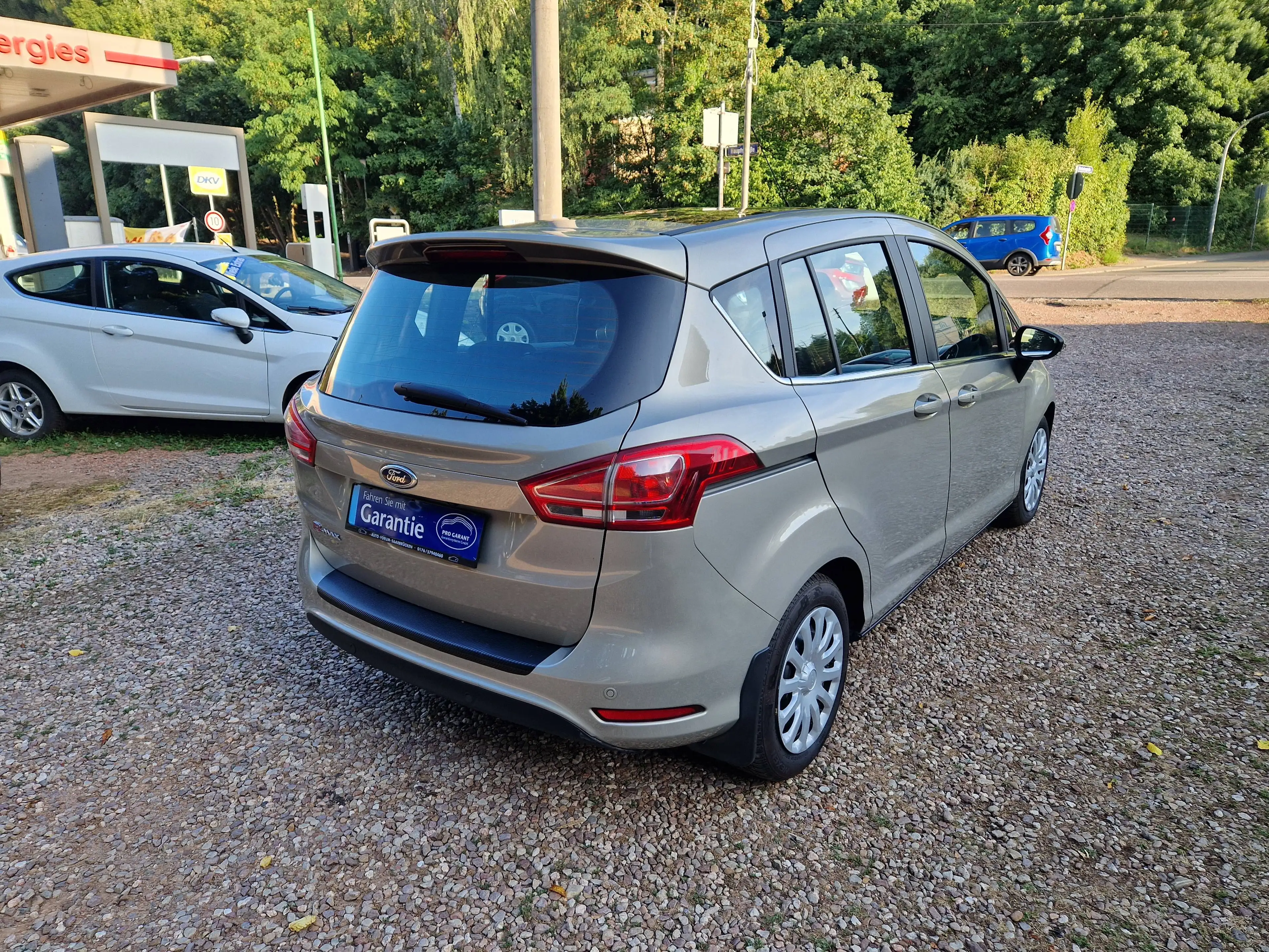 Ford B-Max AUTOMATIK 93Tkm Pano Kamera Navi LED Tempo Sitzhzg — photo 5