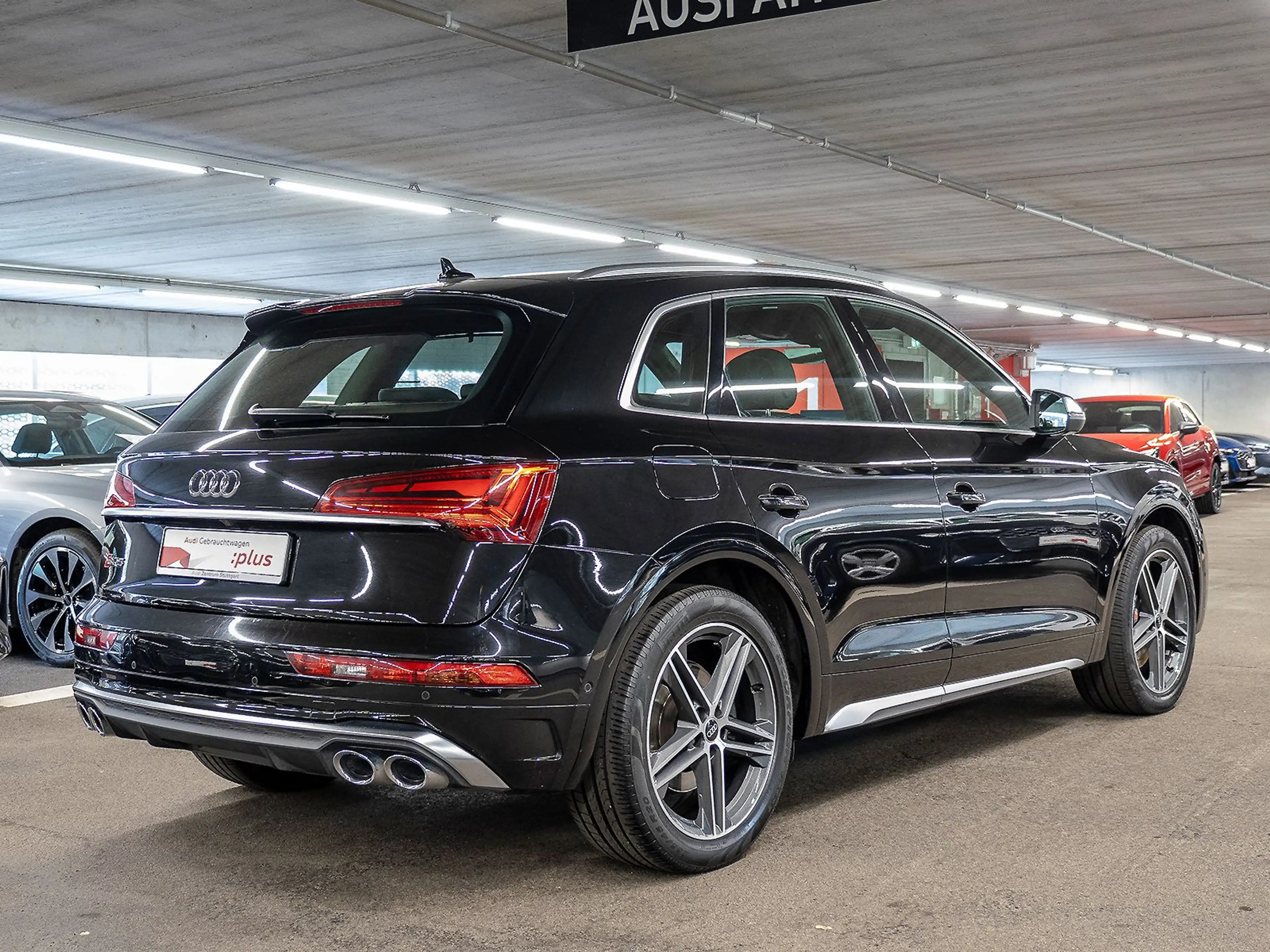 Audi SQ5 V6 TDI quattro HeadUp CarPlay B&O AHK 20'' — photo 4