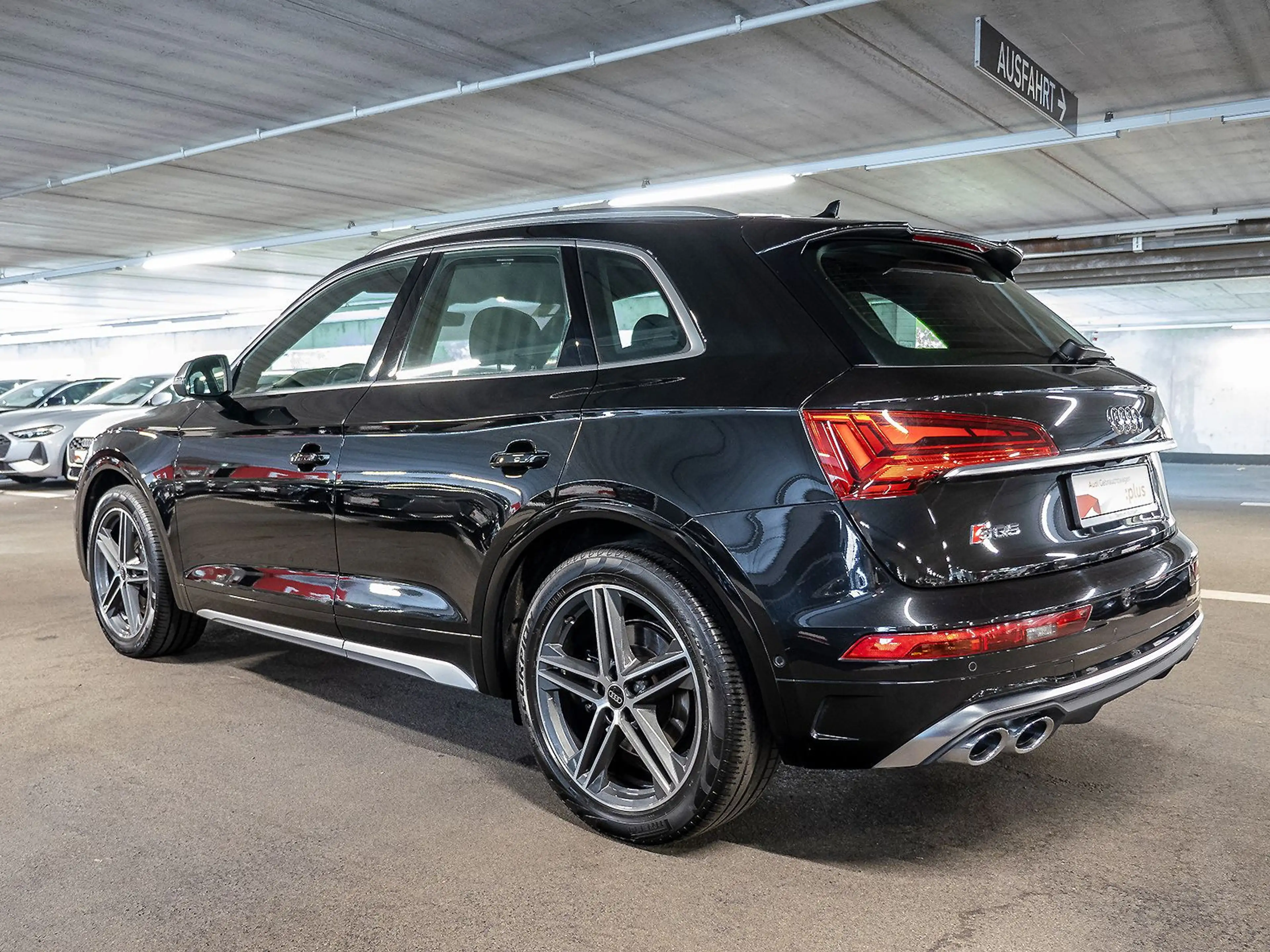 Audi SQ5 V6 TDI quattro HeadUp CarPlay B&O AHK 20'' — photo 3