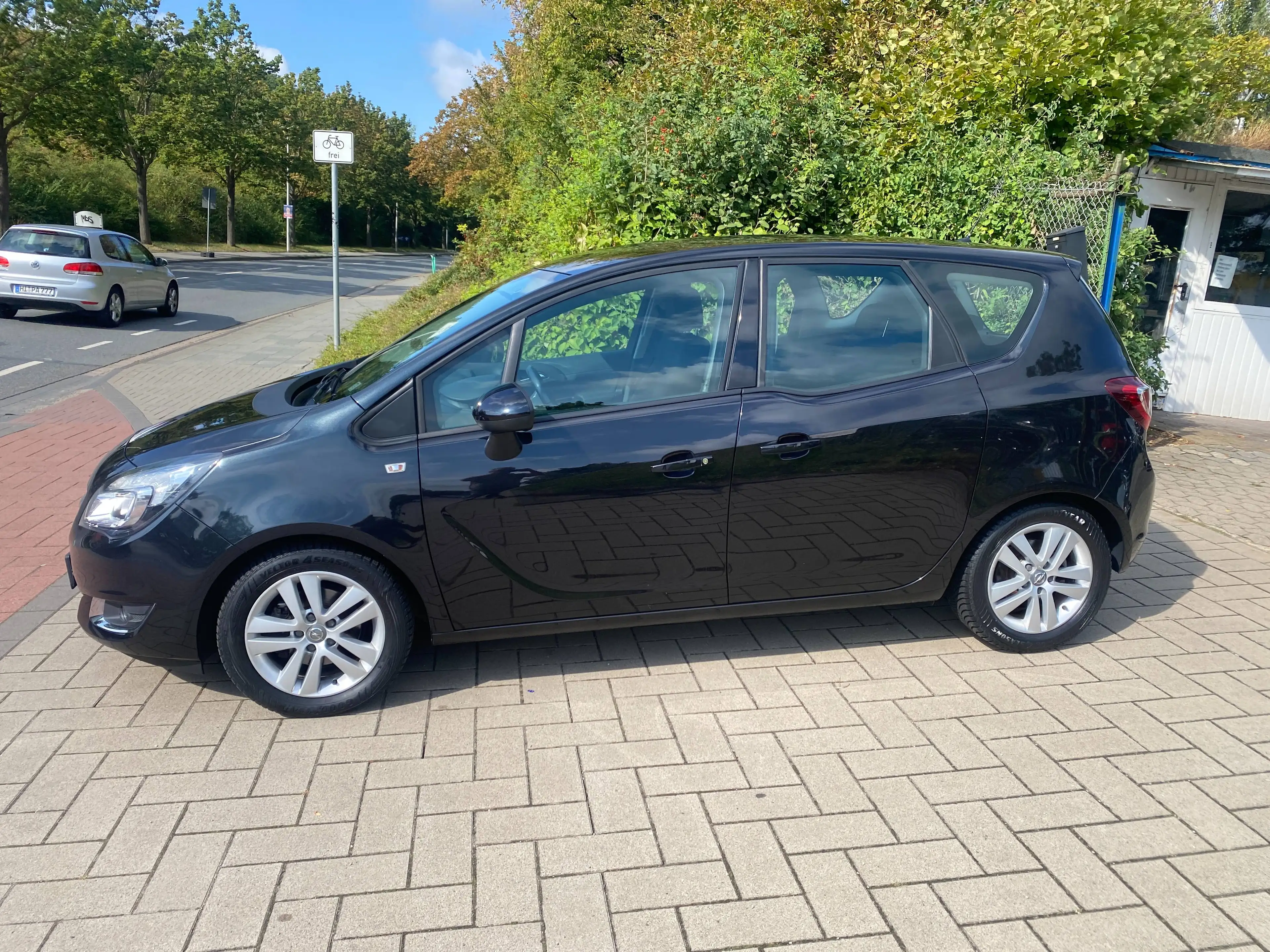 Opel Meriva Style — photo 5