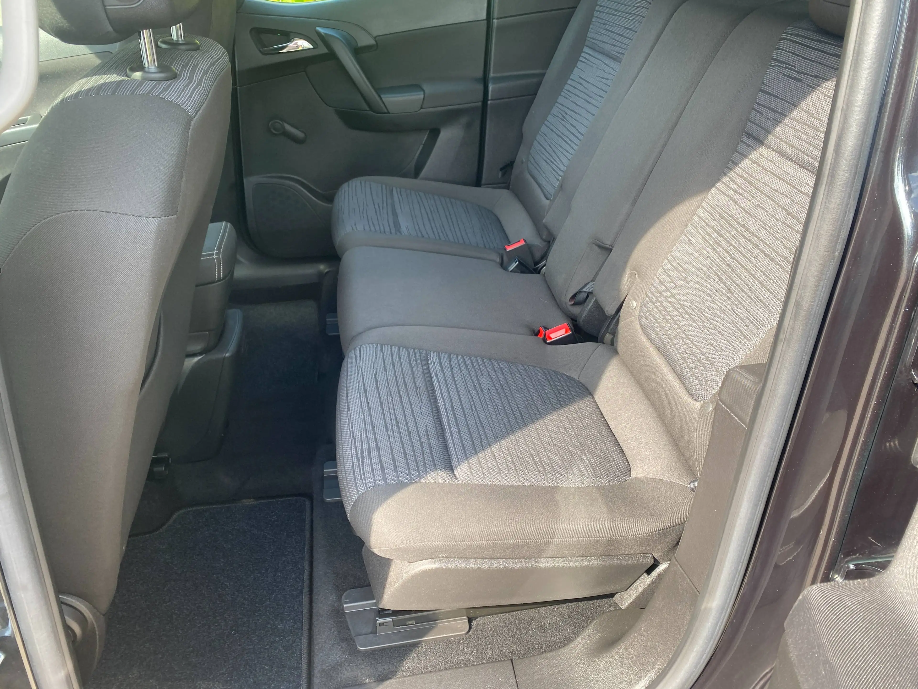 Opel Meriva Style — photo 11