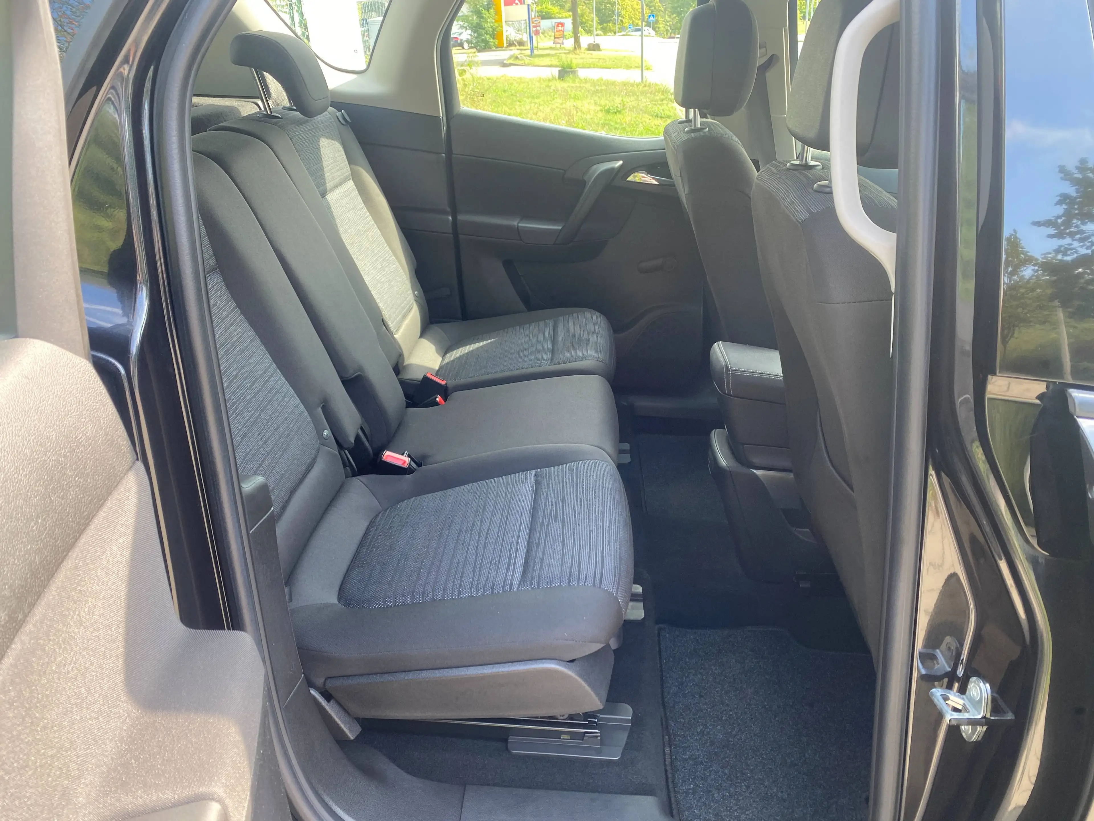 Opel Meriva Style — photo 9