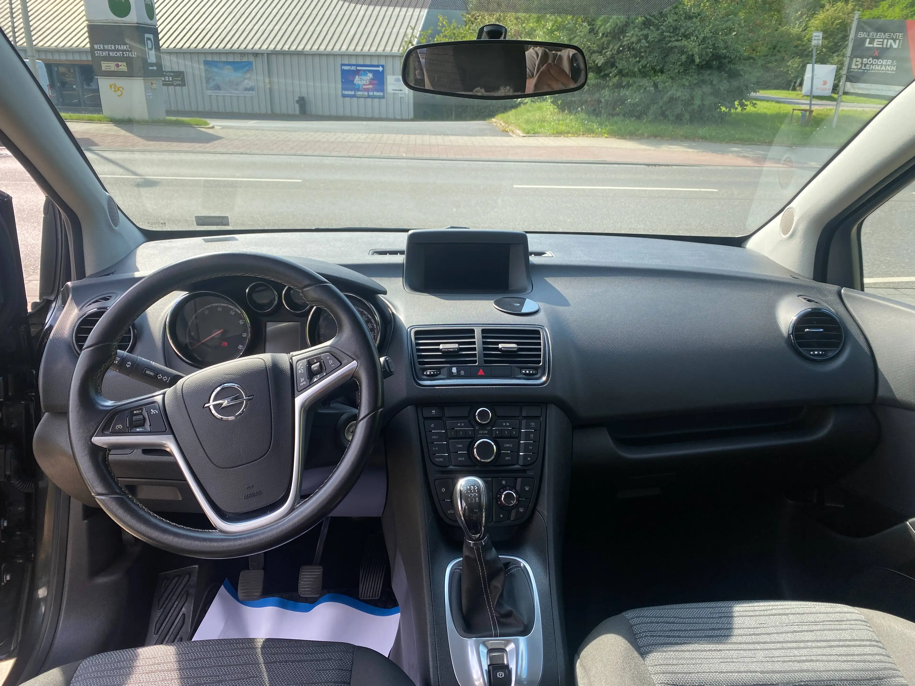 Opel Meriva Style — photo 13