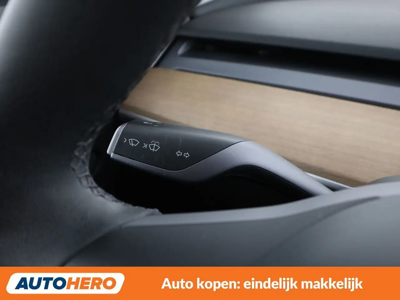 Tesla Model 3 Standard Range Plus, миниатюра 25