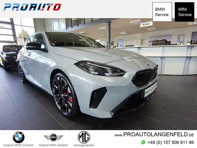 BMW M1 35 xDr M Sport Pro PANO/HUD/Memo/360°/M-Sitze