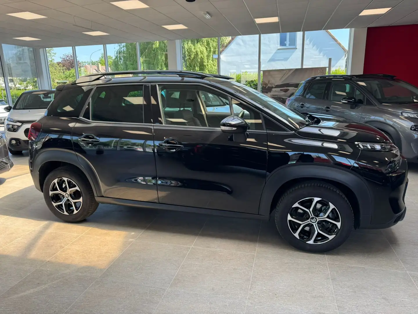 Citroen C3 Aircross 1.2 PureTech Shine // Leder // GPS Noir - 1