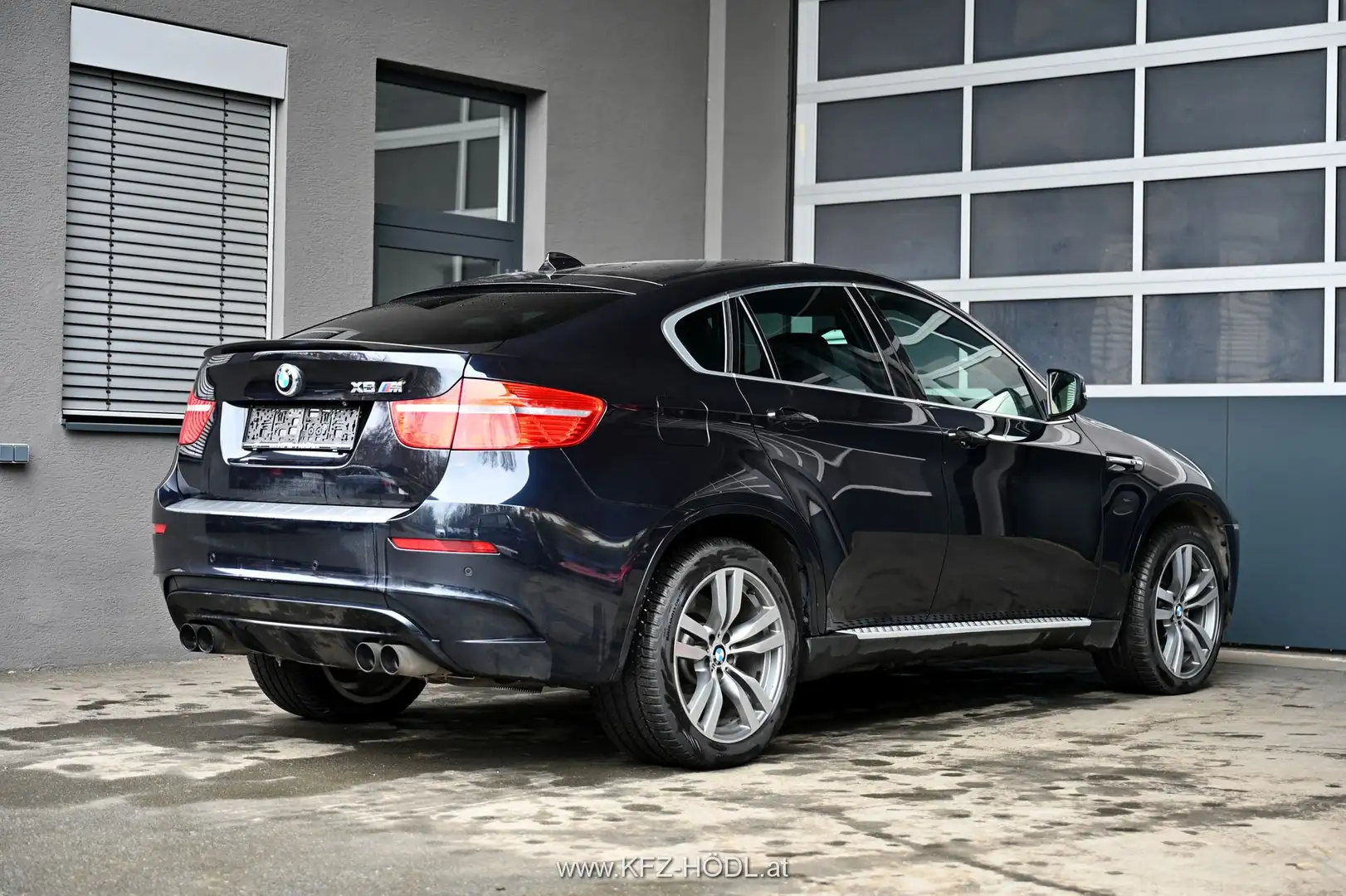 BMW X6 M Black - 2