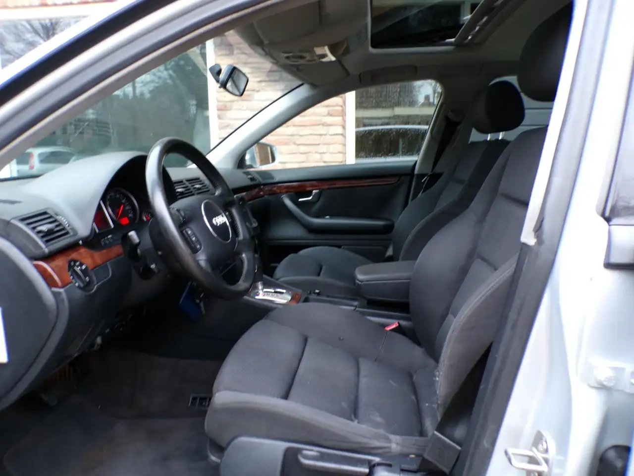 Audi A4 Limousine 1.8 Turbo Exclusive MT, foto 4