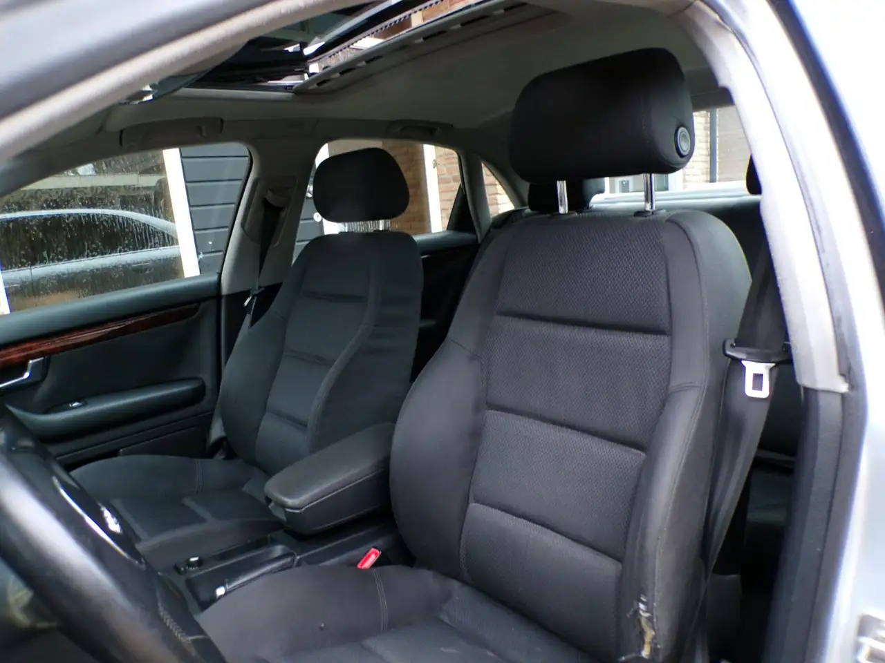 Audi A4 Limousine 1.8 Turbo Exclusive MT, foto 12