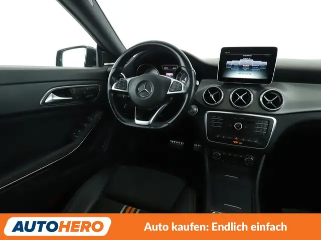 Mercedes-Benz Cla view 13