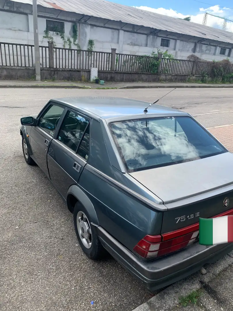 Alfa Romeo 75 1.6 - 1
