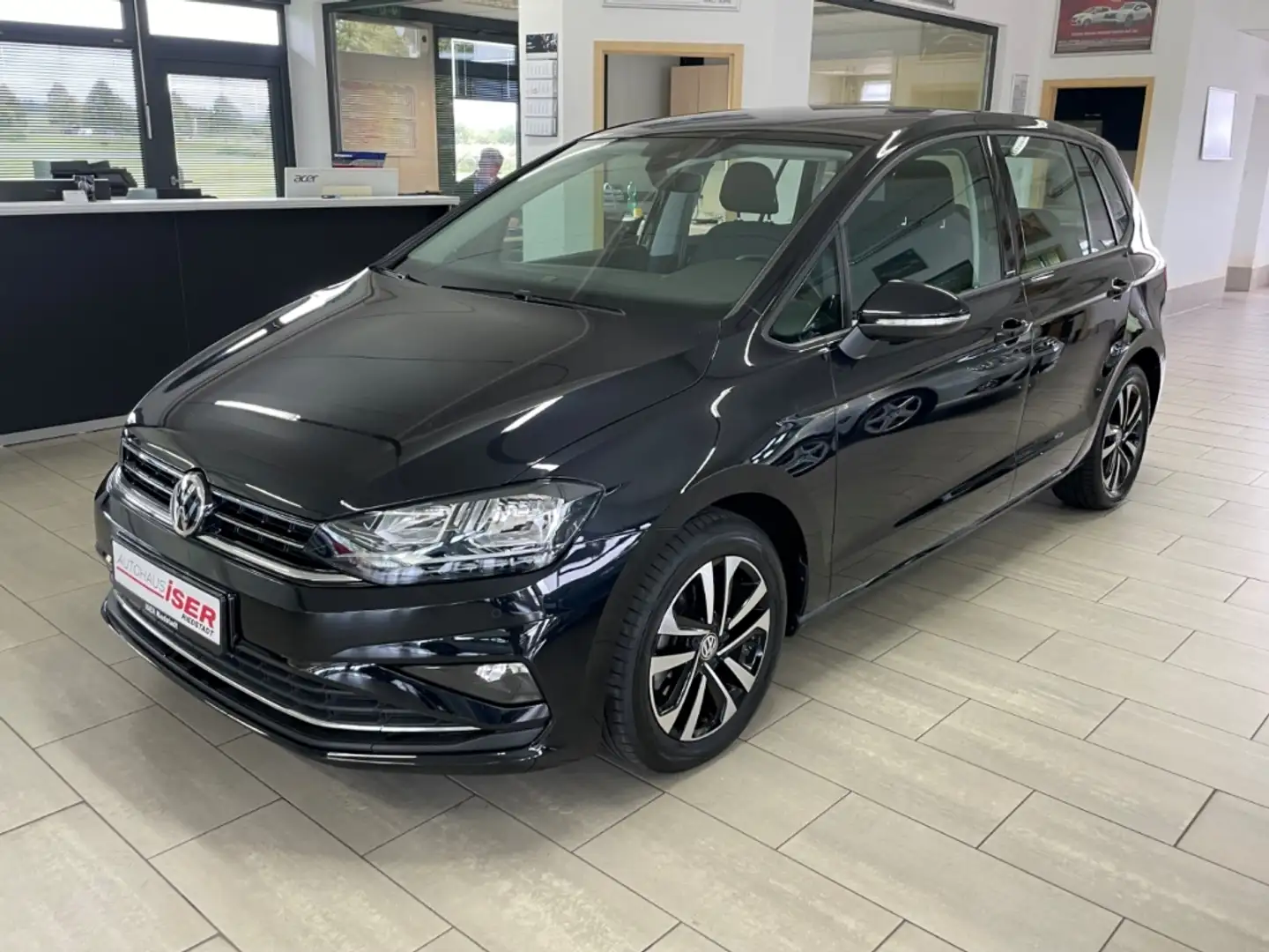Volkswagen Golf Sportsvan VII IQ.DRIVE 1.5 TSI DAB Navi Temp ZV Schwarz - 2