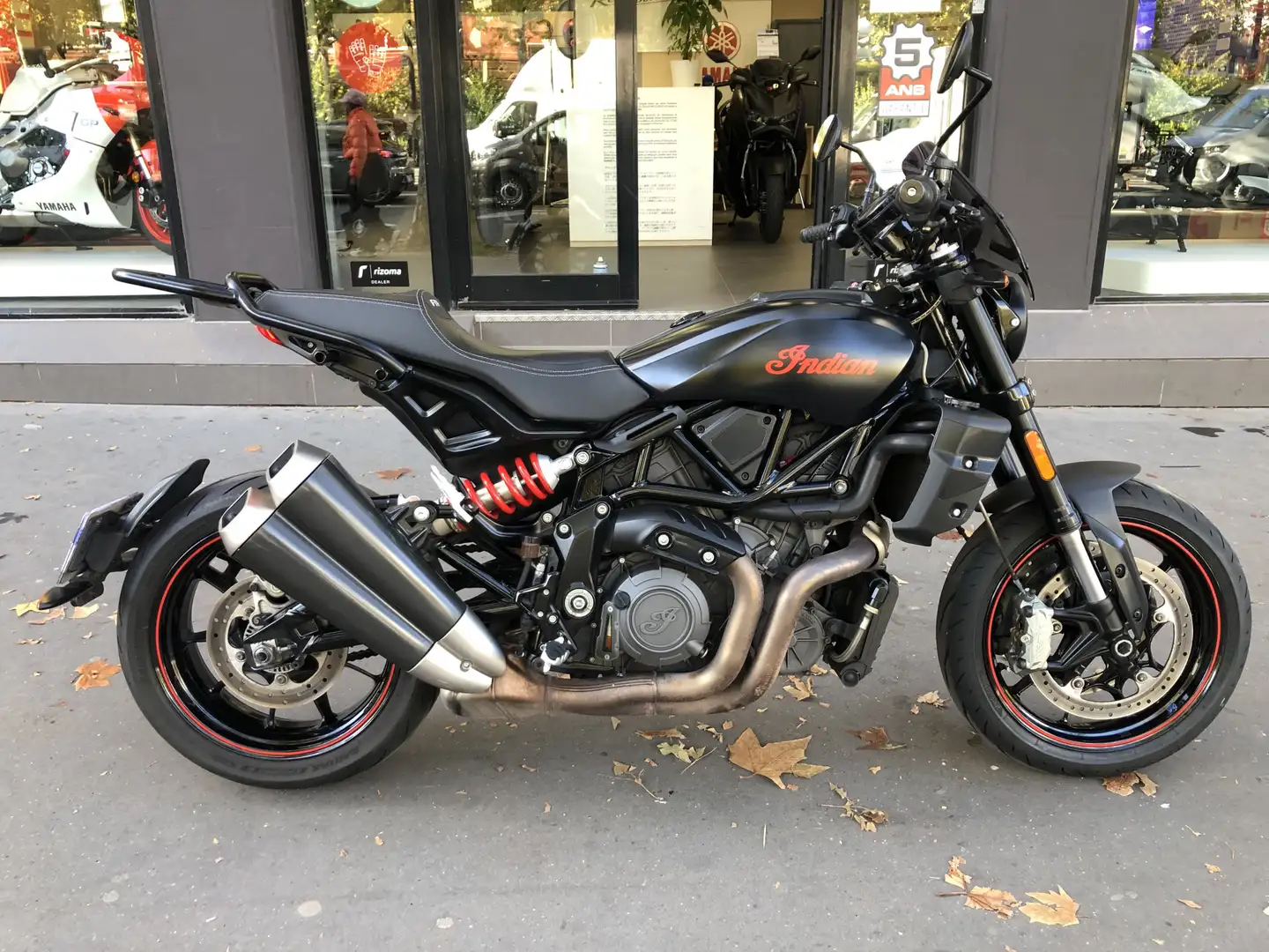 Indian FTR 1200 Zwart - 2