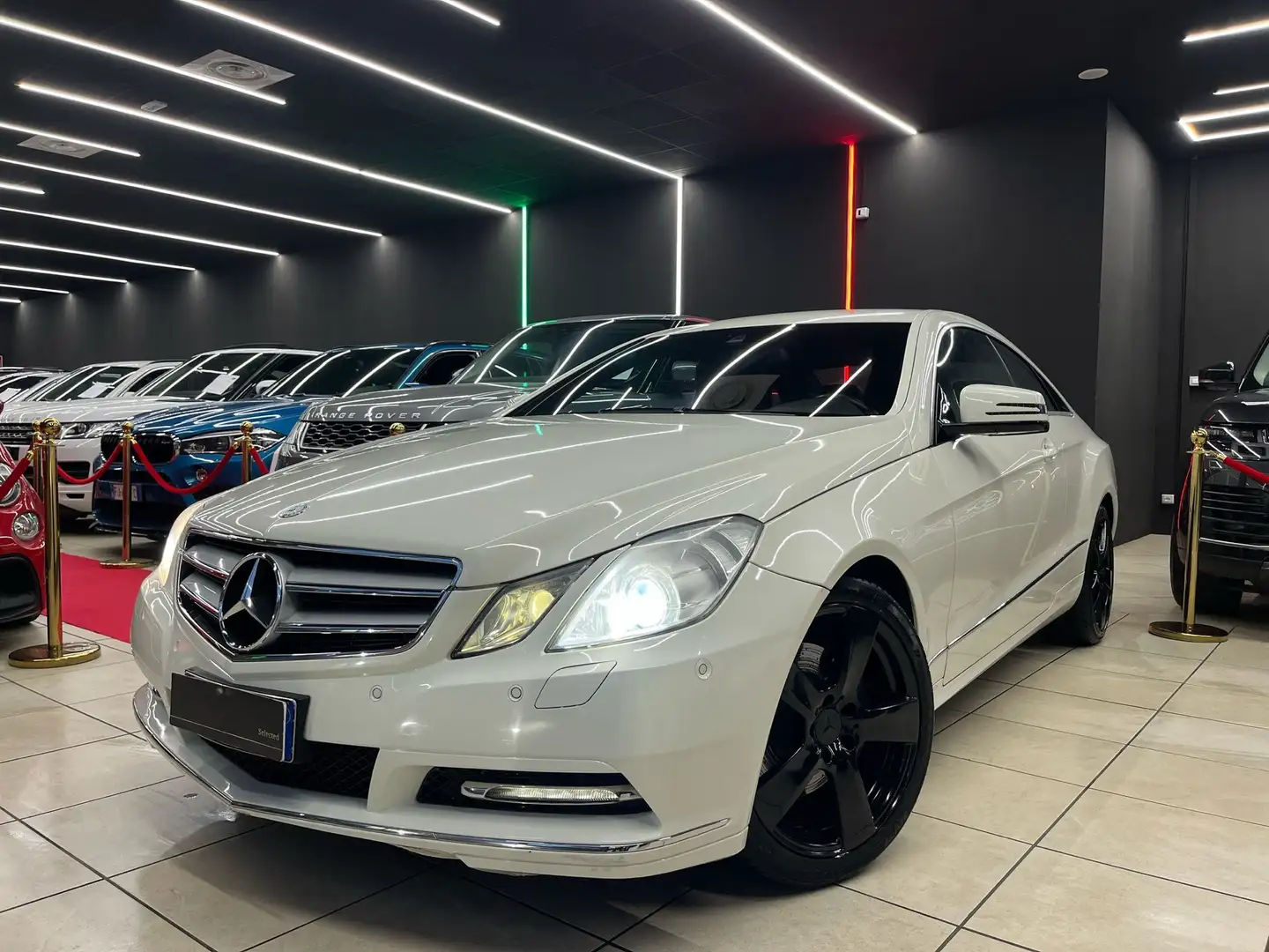 Mercedes-Benz E 220 Coupe cdi BlueEFFICIENCY - 1