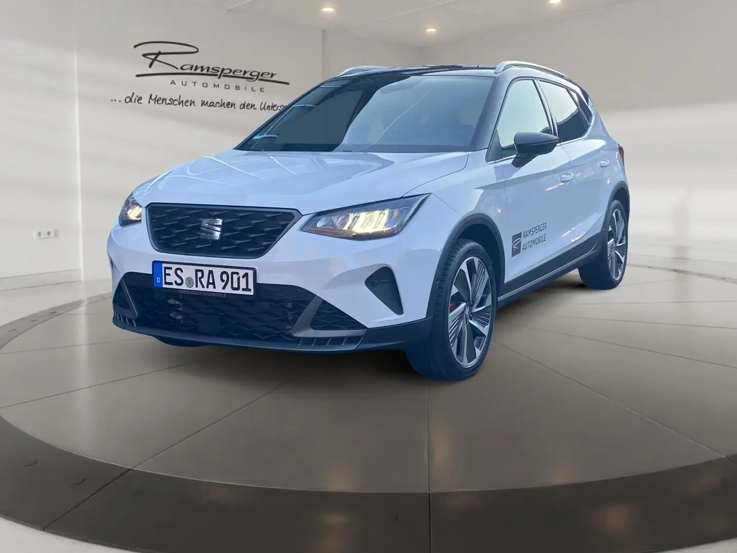 SEAT Arona FR 1.5 TSI Kamera/Assist/Navi/uvm. Weiß - 2