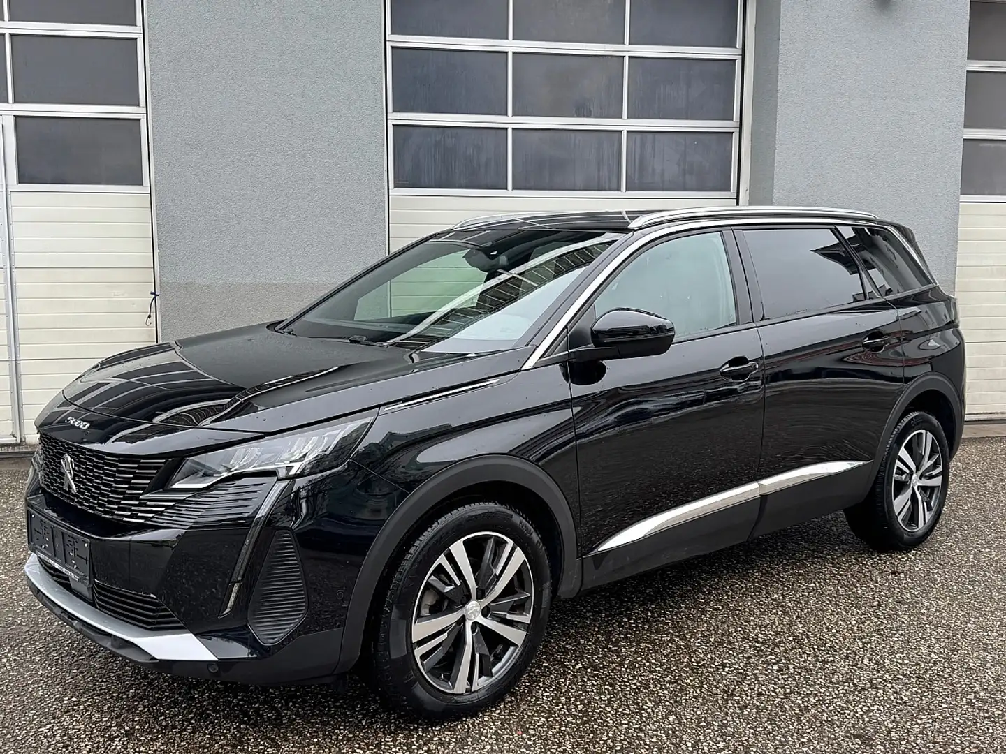 Peugeot 5008 PureTech 130 Allure Pack *7-SITZER* Schwarz - 1