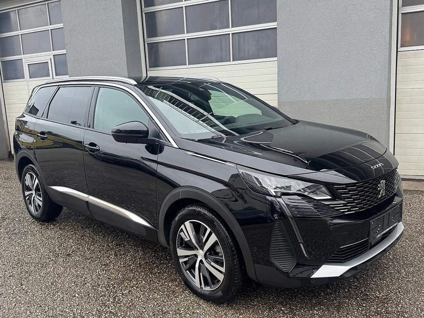 Peugeot 5008 PureTech 130 Allure Pack *7-SITZER* Schwarz - 2