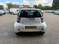 Toyota iQ 1.0 VVTi Aspiration Weiß - thumbnail 4